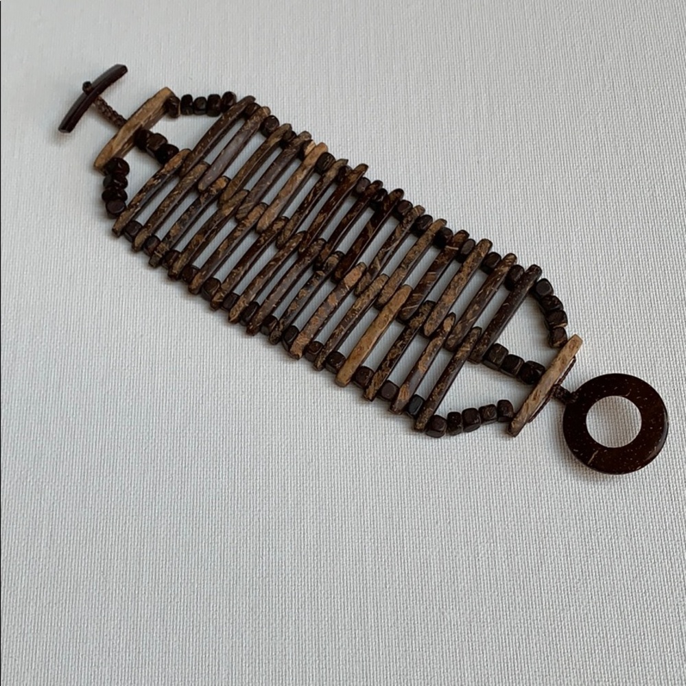 Handcrafted bracelet